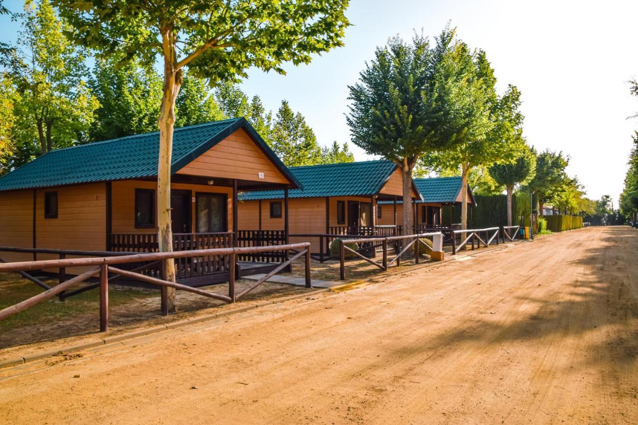 Camping La Aldea Hotel El Rocio Exterior photo